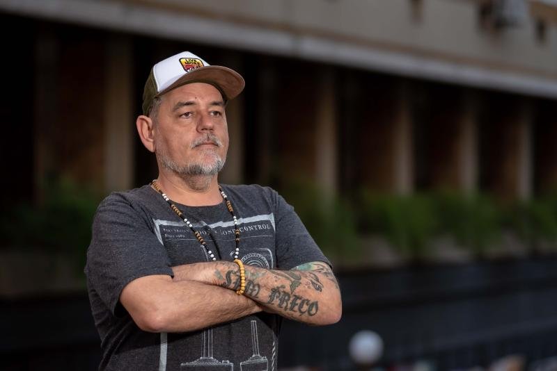 99 promove show gratuito de Tonho Crocco na Orla do Gasômetro neste sábado (22), em Porto Alegre