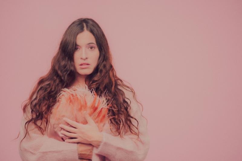 Sílvia Pérez Cruz apresenta 'Oral_Abisal' em Porto Alegre no Teatro do Bourbon Country em setembro