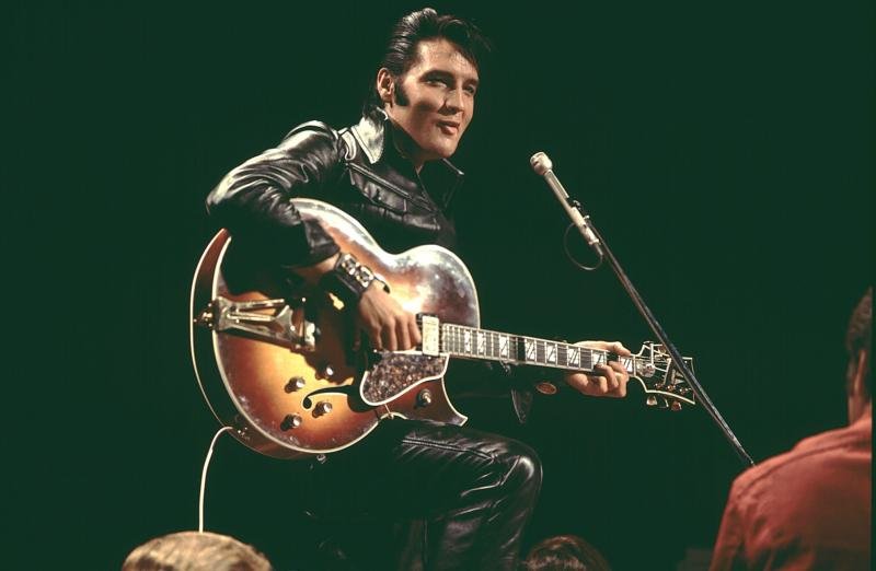 Porto Alegre recebe exposição com mais de mil peças originais de Elvis Presley e show com orquestra ao vivo no Auditório Araújo Vianna