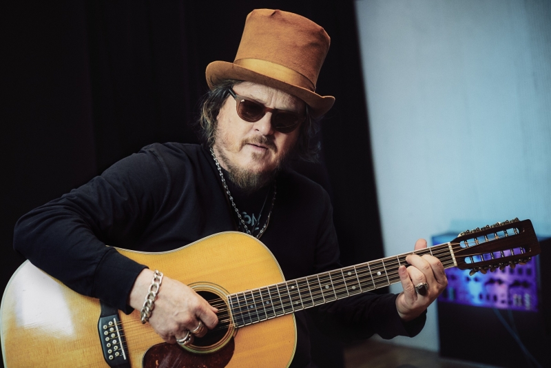 Zucchero apresenta em Porto Alegre neste sábado a turnê Black Cat