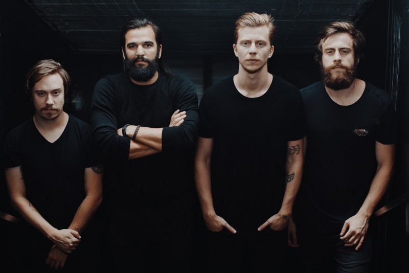 Scalene e Cartolas fazem show no palco do Opinião em dezembro