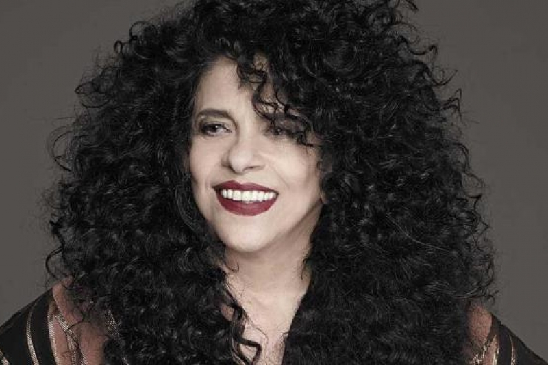 Com 50 anos de carreira e lançamento de novo CD  Gal Costa volta a Porto Alegre