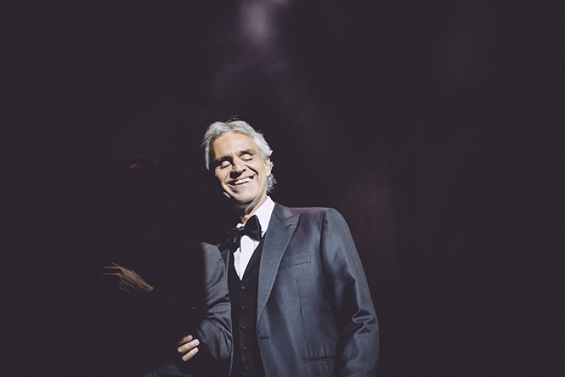 Andrea Bocelli se apresenta neste domingo em Porto Alegre no estádio Beira-Rio 