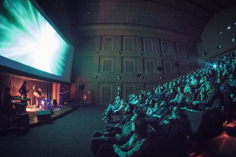  Cine Floyd faz sua última apresentação do ano no Teatro da AMRIGS neste sábado