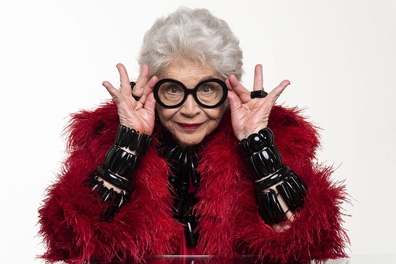 Nathalia Timberg fará sessão extra do documentário cênico 'Através da Iris' na capital