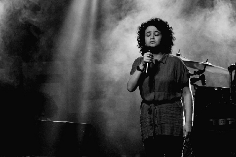 Camila Lopez e o Arrastão apresentam: 'Tributo a Elis Regina' em show especial no 512