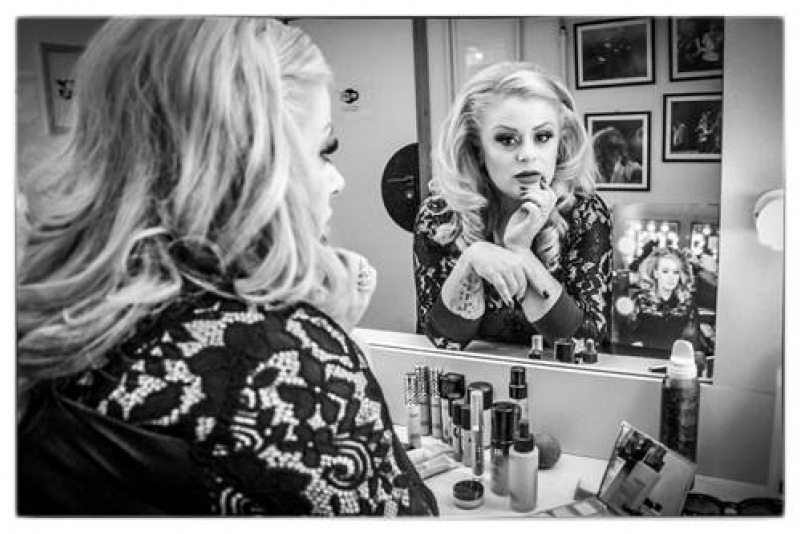Hello Adele Tribute anuncia live especial para o dia 22 de junho 