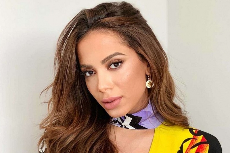 Anitta, Luisa Sonza, Jão e Cat Dealers fazem live nesta terça pelo canal do Pop Cyber 