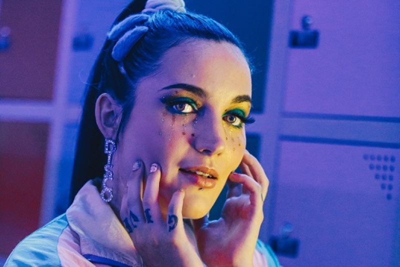Cantora Milkee lança a faixa 'Tô Solta', acompanhada de videoclipe 