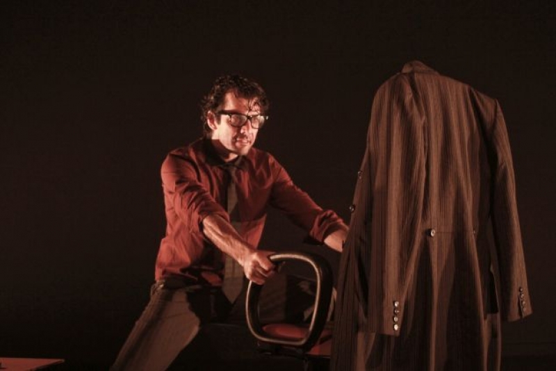 Teatro Vivo em Casa apresenta novos espetáculos em quarta temporada