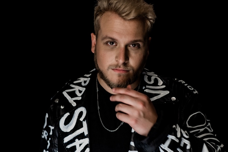 DJ e produtor Bruno Martini lança 'Original' seu primeiro álbum