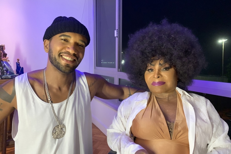 Renegado e Elza Soares lançam 'Black Power', terceira colaboração musical da parceria