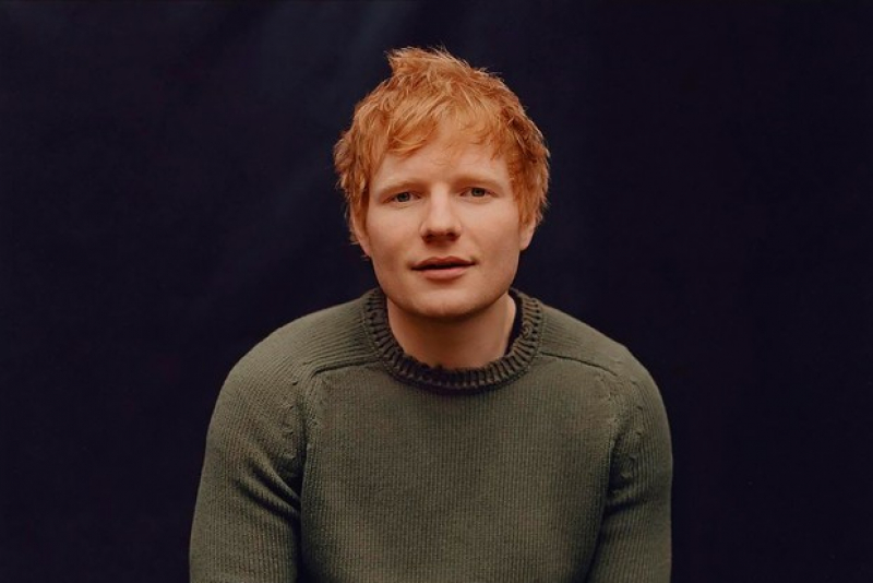 Ed Sheeran lança nas plataformas 'Visiting Hours' e anuncia novo álbum para outubro