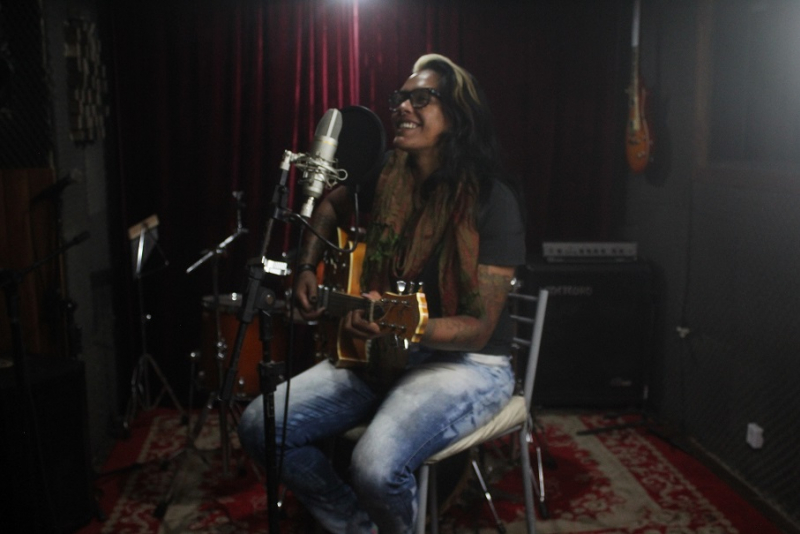 'Sábados de Zitas In Concert ' recebe a musicista Leny Barcellos