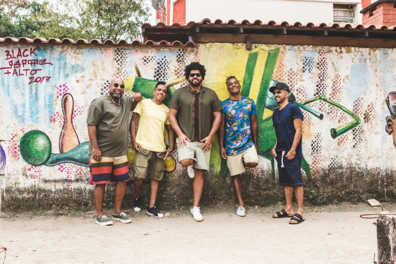 Grupo Bom Gosto lança versão em samba para o sucesso 'Rap da Felicidade'