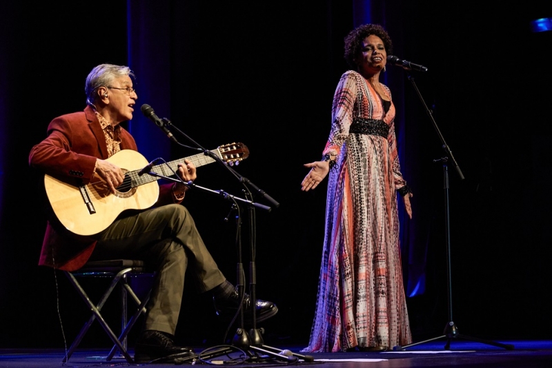 Caetano Veloso apresenta Teresa Cristina em Porto Alegre - dia 15 de dezembro 