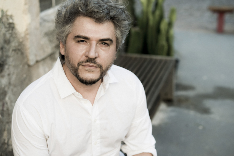 Érico Moura apresenta show inédito na Casa de Cultura Mário Quintana