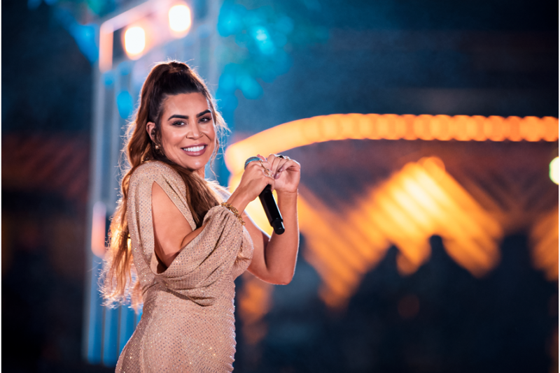 Naiara Azevedo libera primeiro EP de ''Baseado Em Fatos Reais''