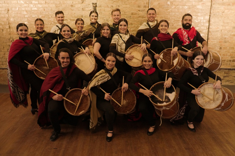 Cadica Cia. de Dança & Renato Borghetti juntos no Teatro do Bourbon Country
