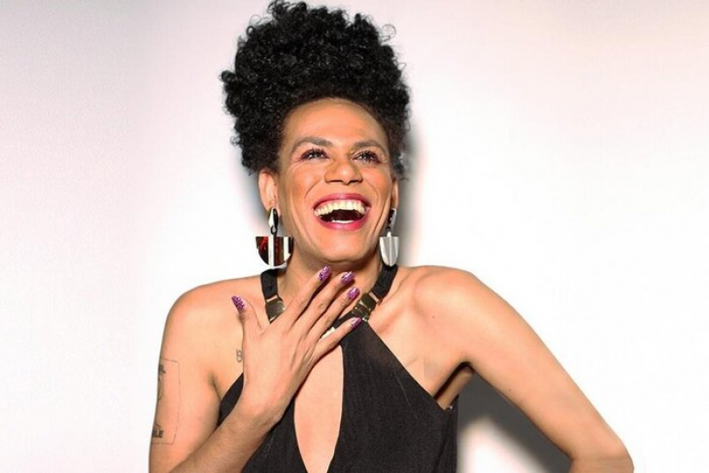 Poa Comedy Club recebe neste domingo Betinna Câmara, Indio Behn e Valéria Barcellos