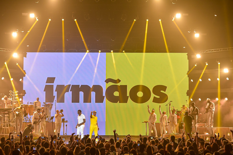Alexandre Pires & Seu Jorge anunciam terceiro show do projeto ''Irmãos'' na capital