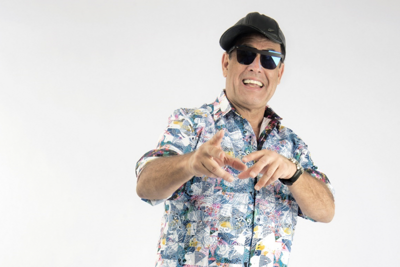 Sérgio Mallandro traz a Porto Alegre o espetáculo ''Um Mallandro na Quarentena''
