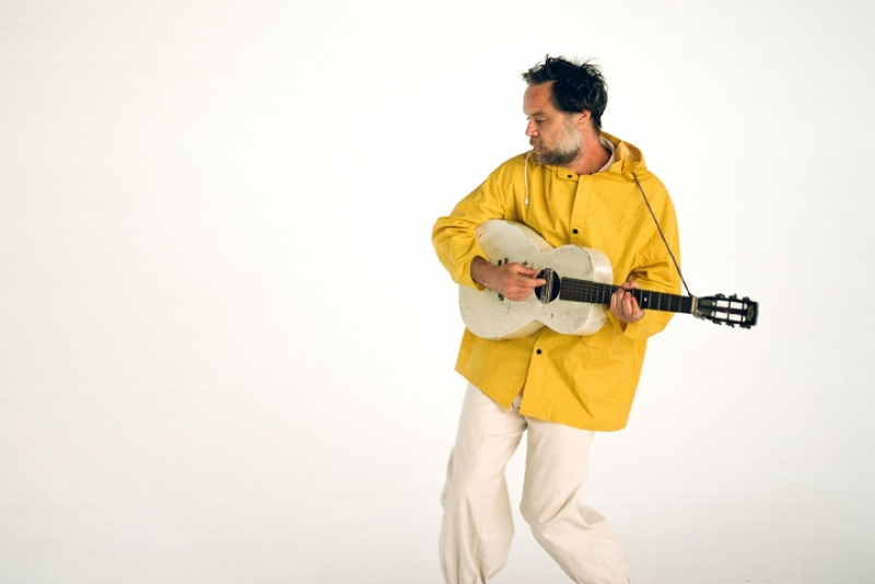 Rodrigo Amarante se apresenta no Opinião nesta quinta-feira 
