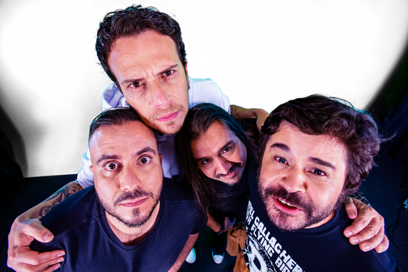 Banda Pedra Letícia chega a Porto Alegre neste domingo com show no Opinião 