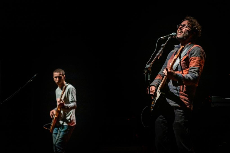 Duca Leindecker apresenta tour ''Triângulo'' no Opinião