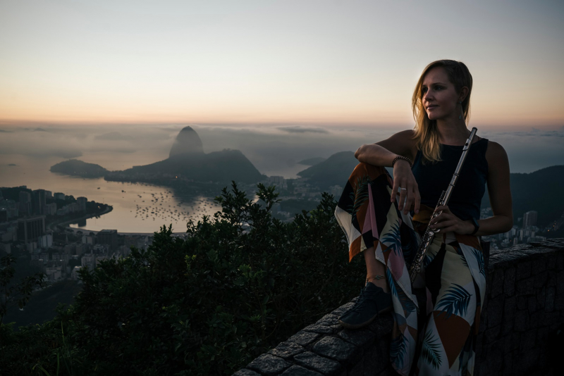 Flautista holandesa Floor Polder apresenta ''Brisa Carioca'' nesta sexta, no Espaço 373