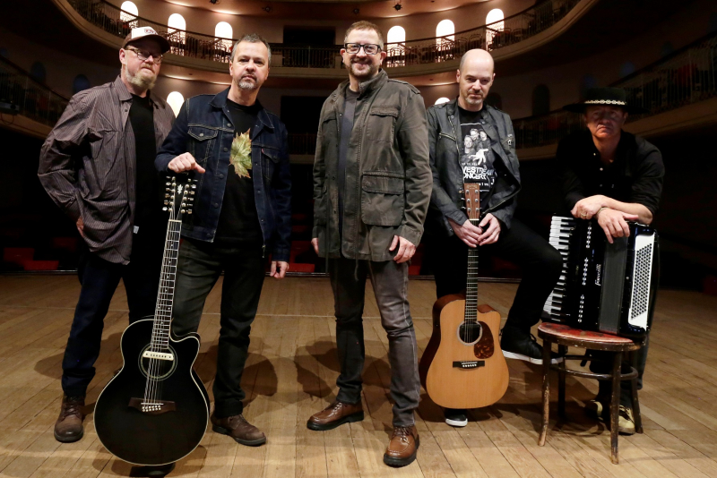 Nenhum de Nós se apresenta em show gratuito no Aldeia Sesc Novo Hamburgo