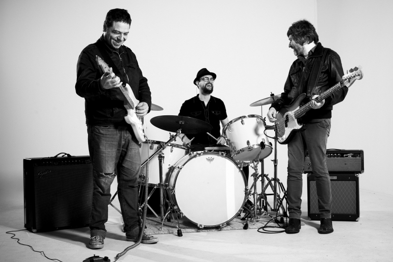 Theatro Fuga recebe nesta quarta-feira a banda Pata de Elefante 
