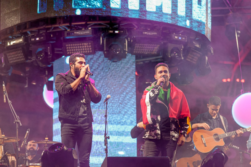 Henrique e Juliano se apresentam em junho no Parque Harmonia em Porto Alegre