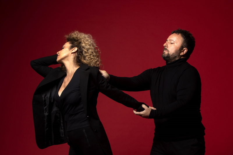 ''Chico Buarque - Um Outro Olhar'' em única apresentação no Teatro CIEE em abril