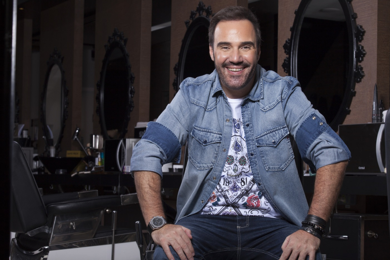 BarraShoppingSul estreia programação de comédia e teatro com Diogo Portugal 