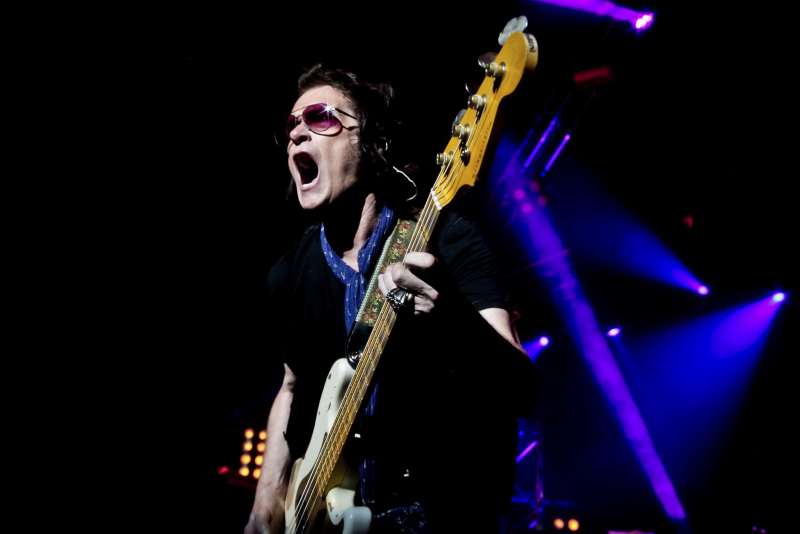 Glenn Hughes faz show na capital em novembro tocando clássicos do Deep Purple