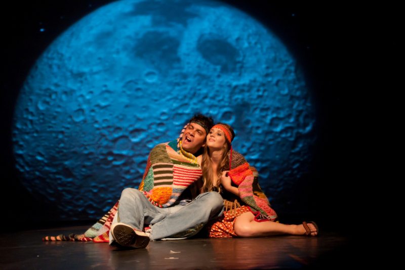 Espetáculo 'Bailei na Curva' entra em cartaz nesta semana no Teatro CIEE