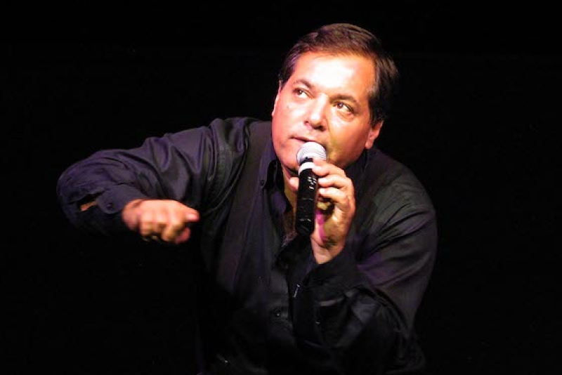 André Damasceno se apresenta em agosto no Teatro de Câmara Túlio Piva