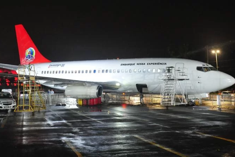 'Avião Alegre' inaugura nesta sexta-feira (02) e terá duração de 90 dias em Porto Alegre