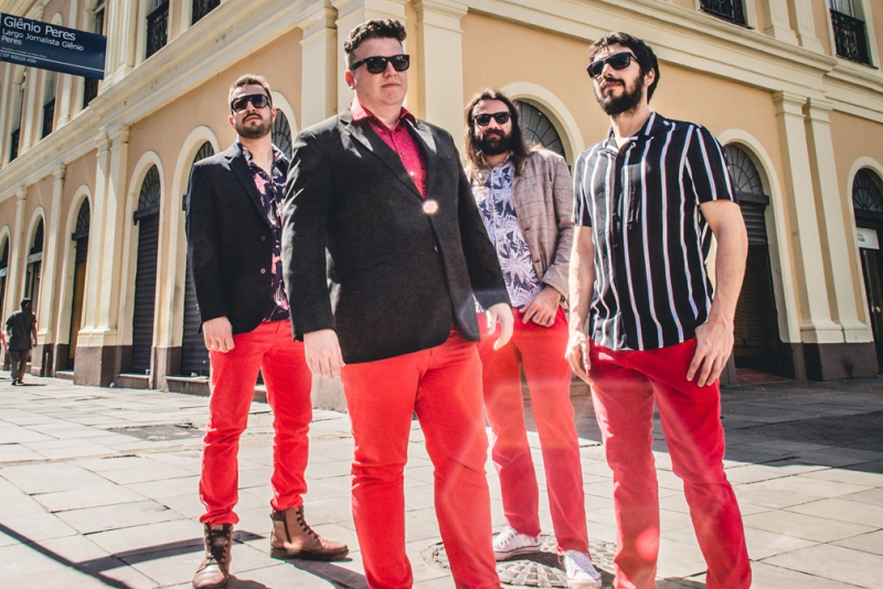 Banda Jogo Sujo se apresenta no Hard Rock Café em Porto Alegre