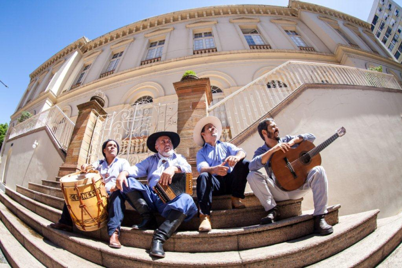 Os Fagundes realizam apresentação gratuita no BarraShoppingSul neste domingo (29)