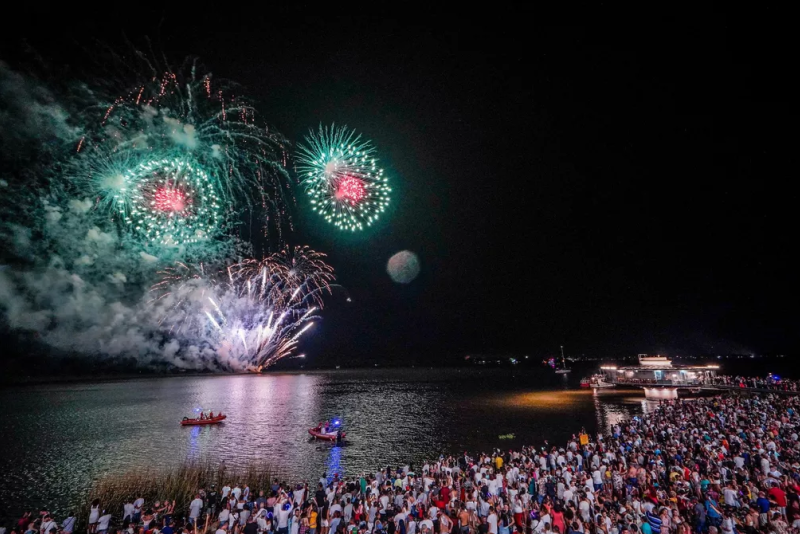 Confira programação da virada de ano que acontece pelo estado do RS e agenda de shows pelas cidades