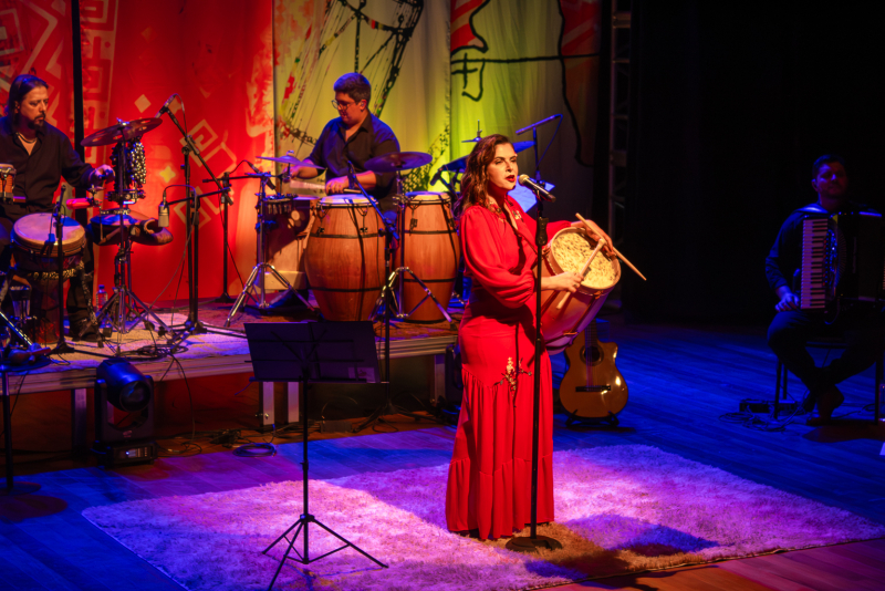 Shana Muller se apresenta em março na estreia do projeto 'Noites Gaúchas' no Teatro do Bourbon Country 