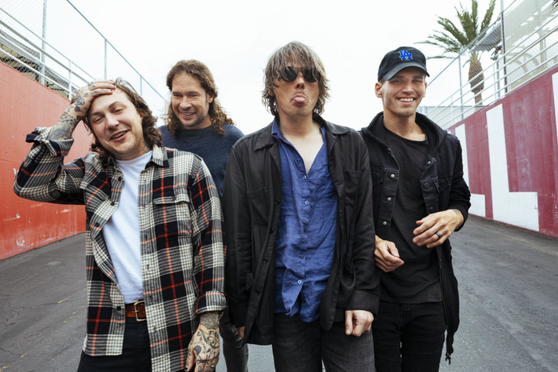 My Chemical Romance anuncia show no Brasil em 2026 com abertura do The Hives