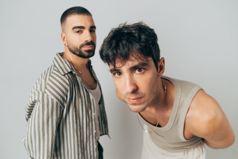 <br />
<b>Notice</b>:  Undefined variable: lnb in <b>/home/u642903088/domains/supertransado.com.br/public_html/site/app/views/artigo.php</b> on line <b>228</b><br />
<br />
<b>Notice</b>:  Trying to get property 'TITULO' of non-object in <b>/home/u642903088/domains/supertransado.com.br/public_html/site/app/views/artigo.php</b> on line <b>228</b><br />
