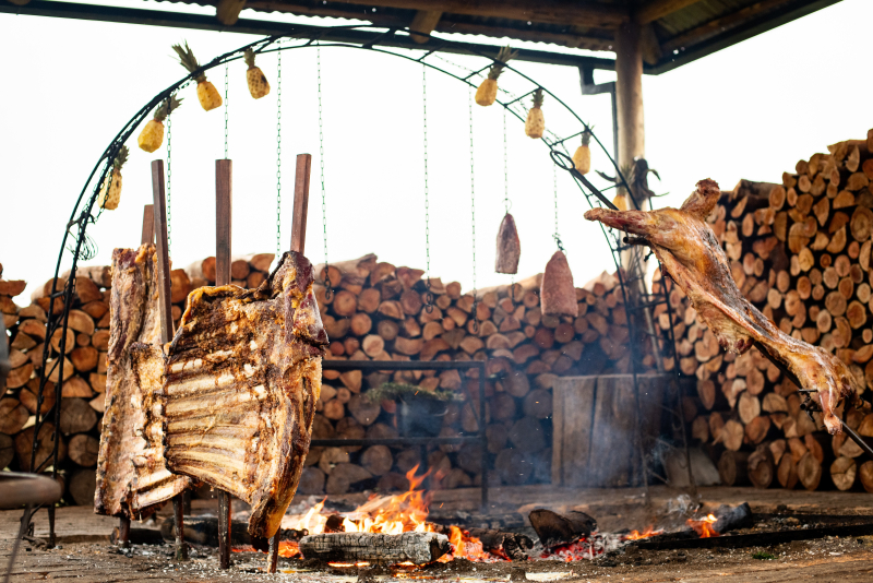 Revolução da Culinária Farroupilha no Parador Cambará do Sul celebra o 20 de setembro com gastronomia e cultura gaúcha
