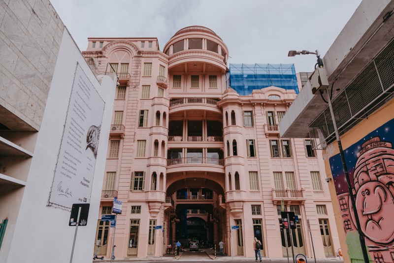 Casa de Cultura Mario Quintana celebra 35 anos com programação gratuita em Porto Alegre