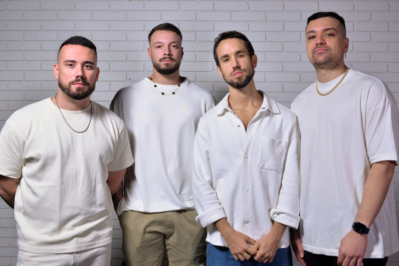 Grupo Chocolate grava DVD em Porto Alegre com convidados: Turma do Pagode, Kamisa 10, Akatu e muito mais