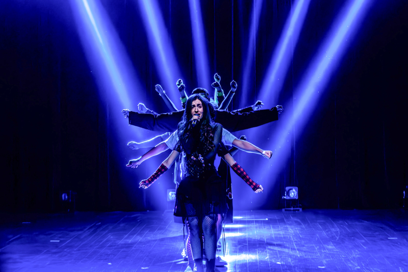 Adolescer encerra temporada em Porto Alegre com última apresentação em novembro no Teatro CIEE-RS Banrisul