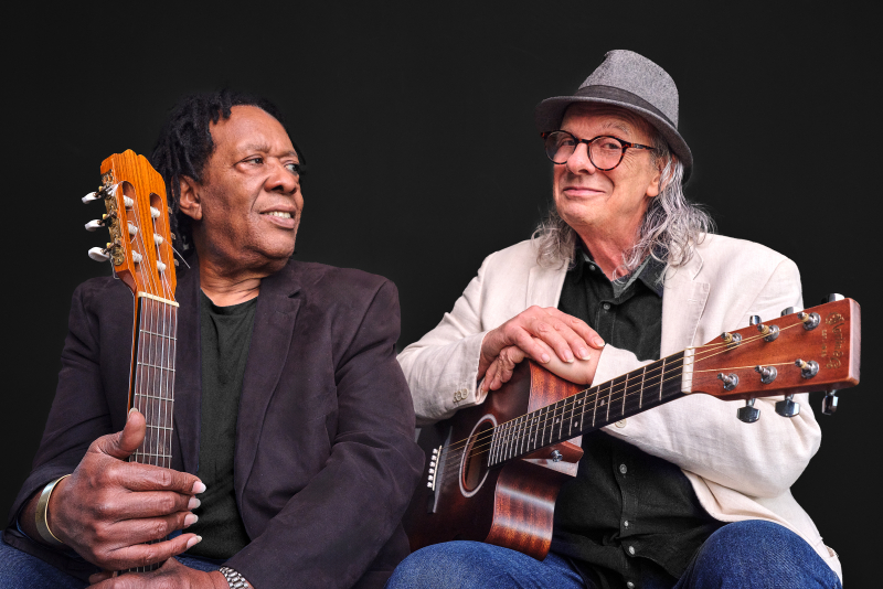 <br />
<b>Notice</b>:  Undefined variable: lnb in <b>/home/u642903088/domains/supertransado.com.br/public_html/site/app/views/artigo.php</b> on line <b>228</b><br />
<br />
<b>Notice</b>:  Trying to get property 'TITULO' of non-object in <b>/home/u642903088/domains/supertransado.com.br/public_html/site/app/views/artigo.php</b> on line <b>228</b><br />
